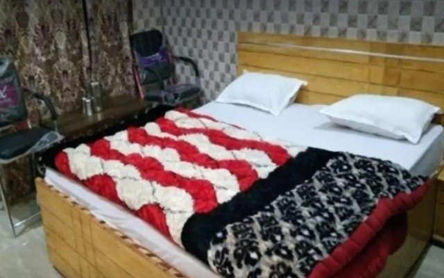 Tirath Niwas by StayApart