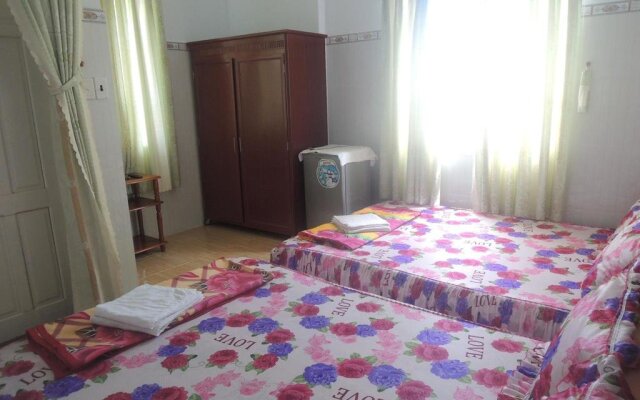 Truong Phat Motel