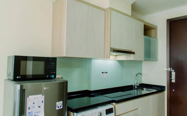 Elegant and Comfy Studio at Menteng Park Apartment