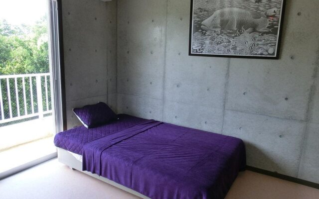 Miyakojima Pension light-mother