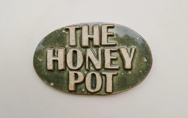 The Honey Pot