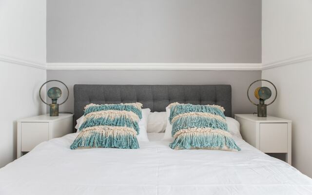 New Luminous And Relaxing Flat