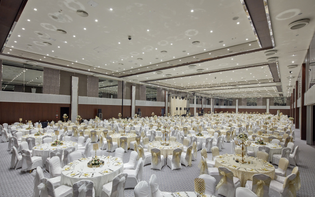 Pullman Istanbul Airport and Convention Center Hotel