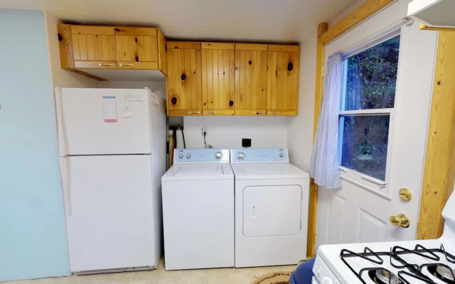 The Cabin at Lydias Canyon