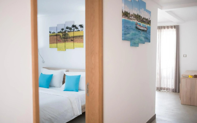 Toparadis Guest House