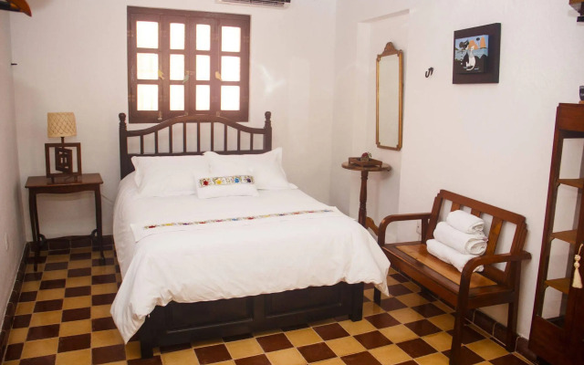 Casa de Zari B&B