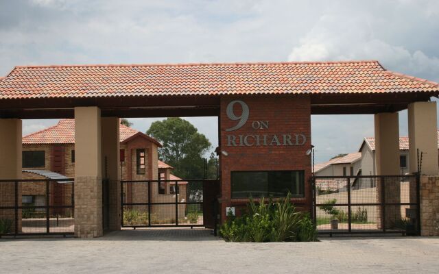 Fourways Apartments