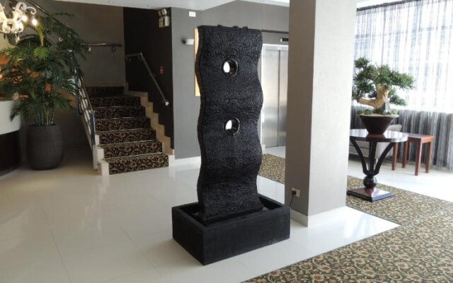 Limaq Hotel
