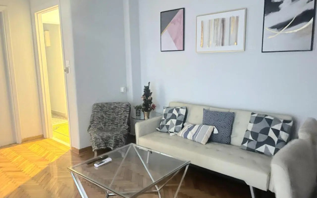 3Bdr Ideal Central Athenian Apt