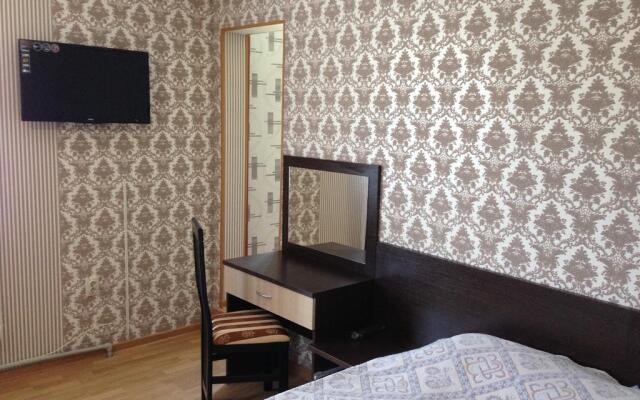 Na Medovoy Guest House