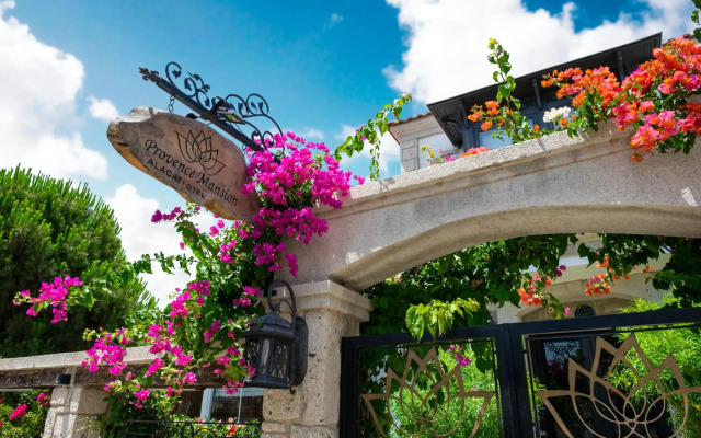 Provence Mansion Alacati