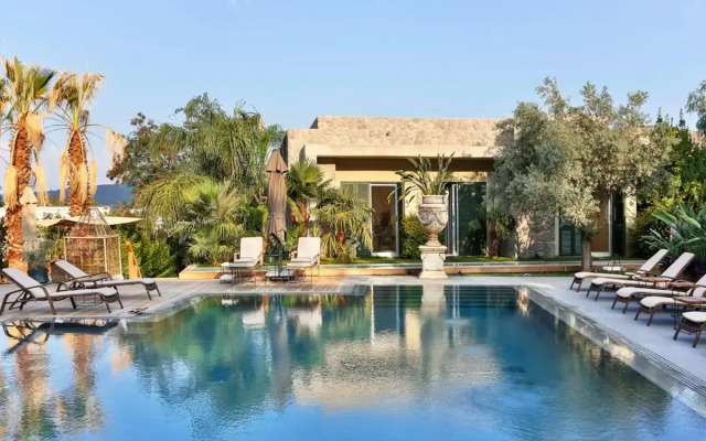 Bella Sombra Hotel