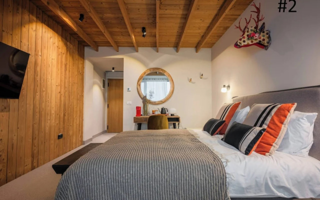 The Pines Bucegi Lodge