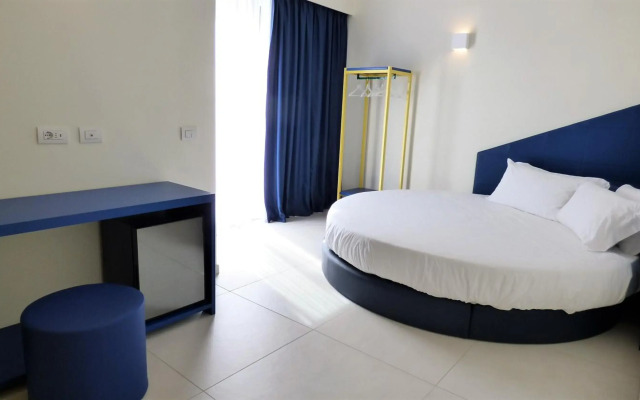Hotel Trevi