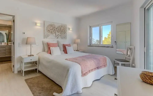 66 ADM Clara Beautifully Renovated Villa