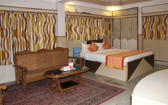 OYO 2972 Corporate Inn