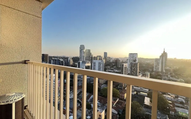 MichiH - Perfeito Studio em Pinheiros