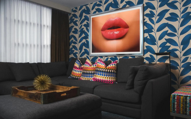 OPUS Hotel Vancouver