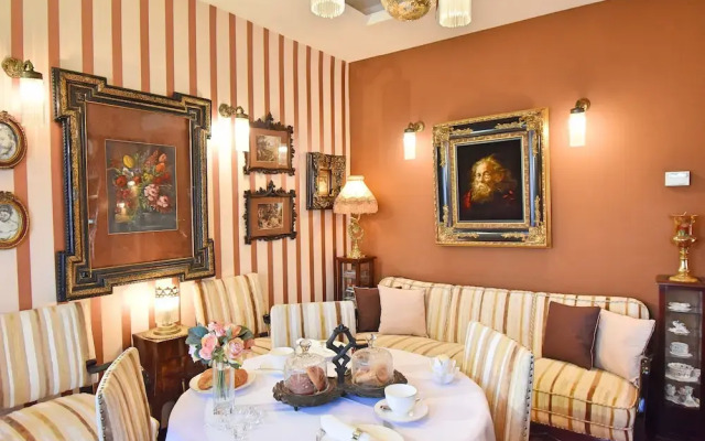 President Suite Apartment