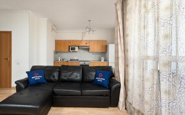 BestFlat24 on Rozhdestvenskaya Street 11