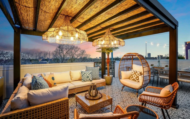 The Green Haus Luxxe Cabana Rooftop Retreat