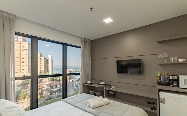 MHFBs Edifício Moderno piscina vista mar