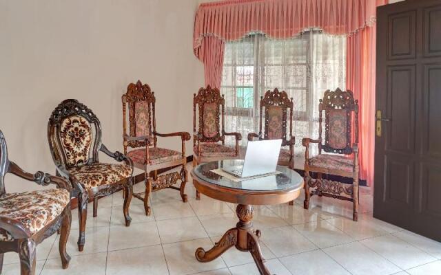 SPOT ON 90539 Taman Borobudur Guest House