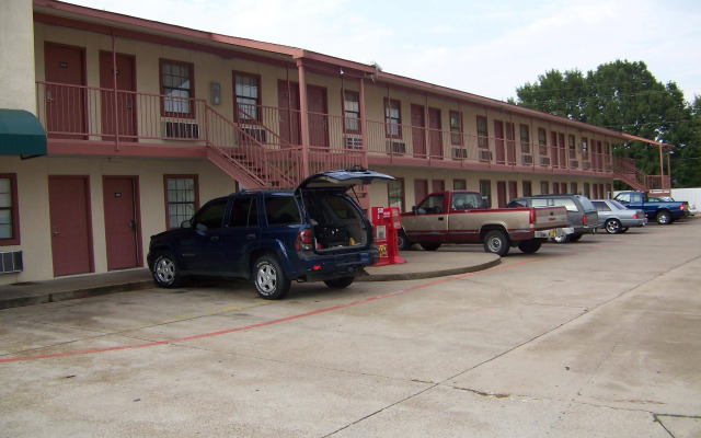 Seagoville Inn