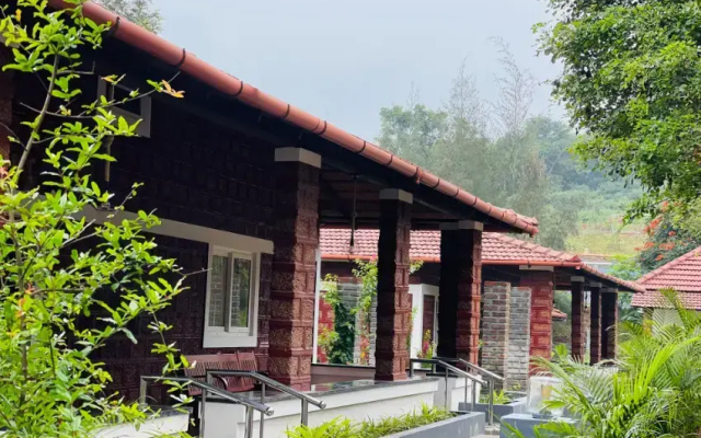 Aara Jungle Resort