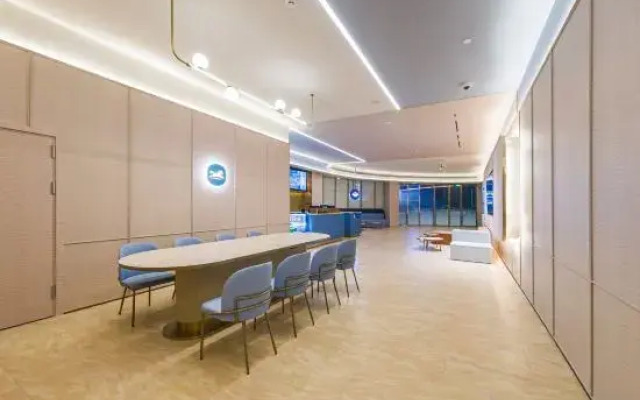 HanTing Hotel (Shanghai Jiading Bailian Shopping Center)