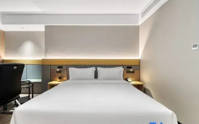 Taizhou Chenju Hotel