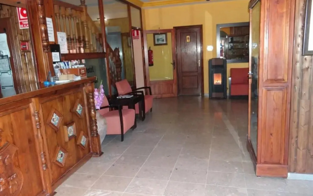 Hotel La Rueda