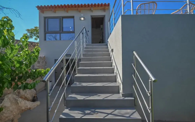 Villa Garifalia with Sauna & Hydromassage