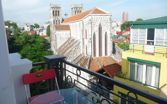 Hanoi Impressive Hotel
