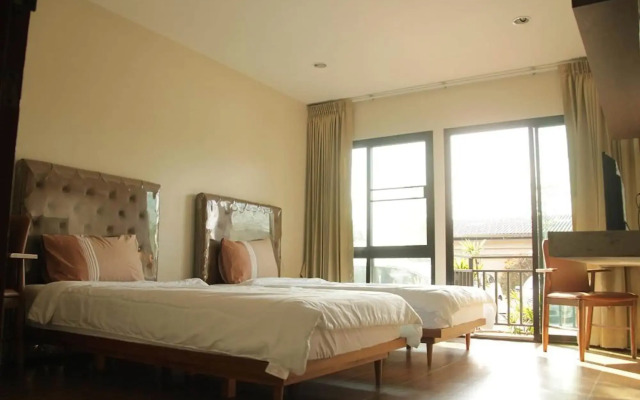 The Residence Thepkanjana