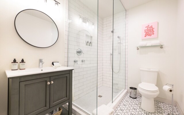 The Setting Inn Willamette Valley