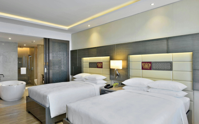 JW Marriott Mumbai Sahar – Guest Rooms – Mumbai