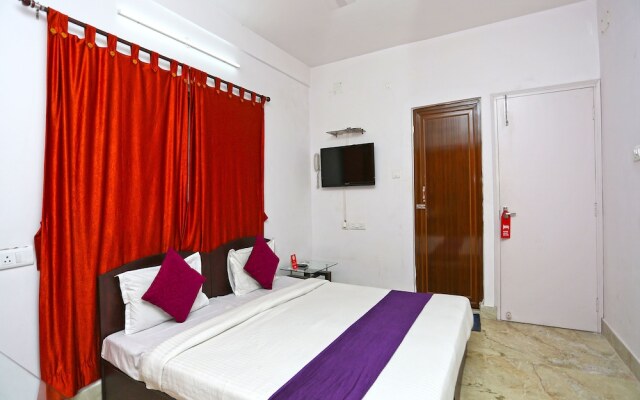 OYO Flagship 9980 Violet Guest House