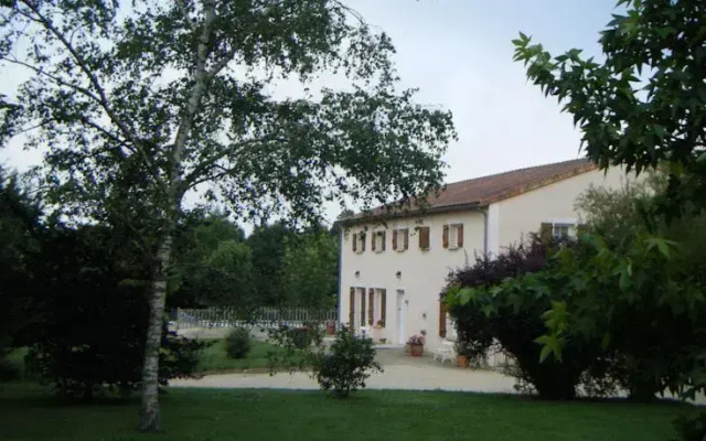 Chambres dHôtes et Auberge "La Prairie"