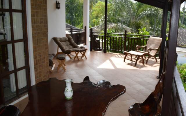 Amintra 3 Villa