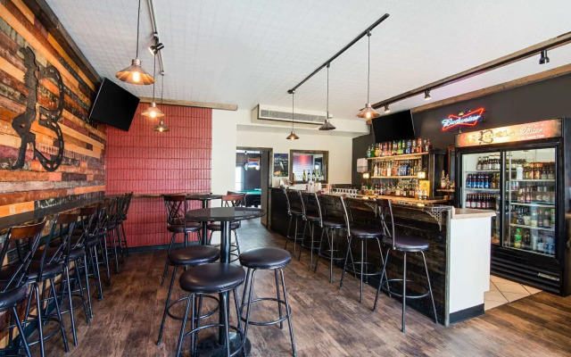 Ramada Plaza & Conference Center by Wyndham Gillette