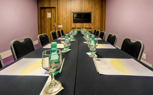 ibis Styles Confins Aeroporto