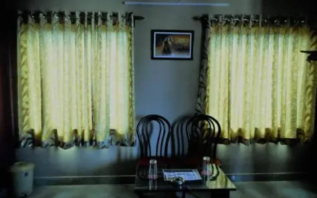Hotel Utsav Plaza