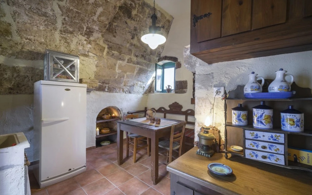 Moundros 1620 Venetian residence