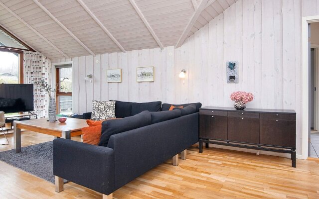 8 Person Holiday Home in Aabenraa