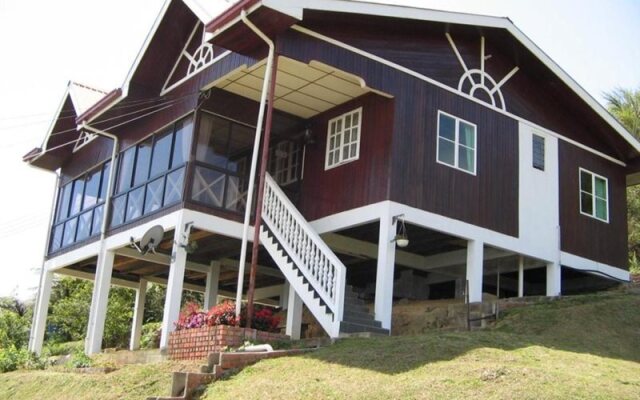 Strawberry Garden Hotel