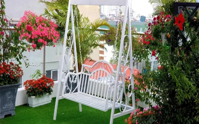 Newsky Serviced Apartment