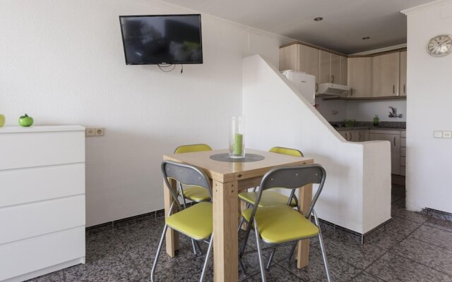 Simplistic Apartment in La Pineda near Sea