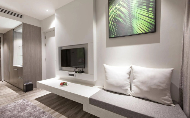 Zen Premium Patak Karon Beach