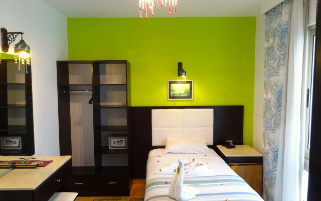 Naama Blue hotel